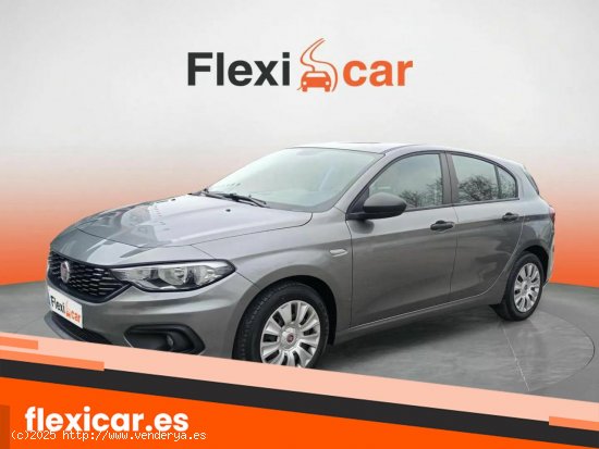 Fiat Tipo 1.4 16v Lounge 70kW (95CV) gasolina 5p. - Pinto