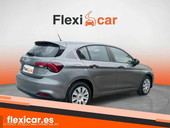 Fiat Tipo 1.4 16v Lounge 70kW (95CV) gasolina 5p. - Pinto