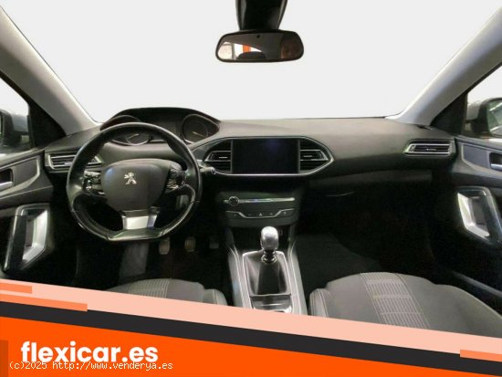 Peugeot 308 5p Allure 1.2 PureTech 81KW (110CV) - El Zabal