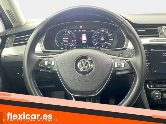 Volkswagen Passat GTE 1.4 TSI 115kW (156CV) DSG Variant - Valencia