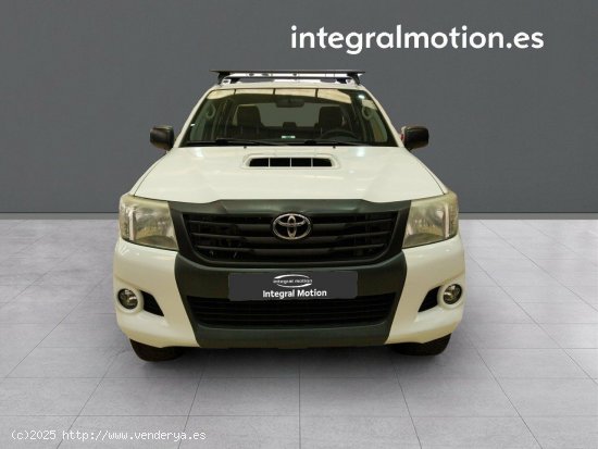 Toyota Hilux Doble Cab 2.5 - Sada