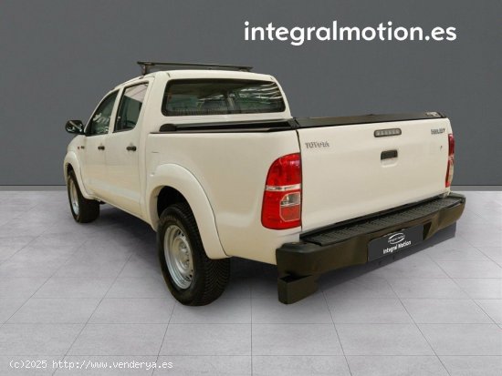 Toyota Hilux Doble Cab 2.5 - Sada