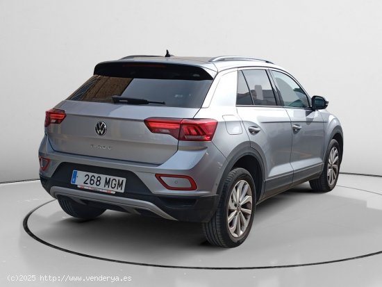 Volkswagen T-Roc Life - 