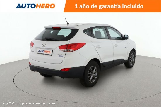 Hyundai ix35 1.6 BlueDrive Essence - 