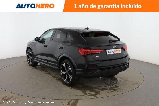 Audi Q3 45 TFSIe Black Line - 