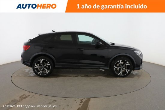 Audi Q3 45 TFSIe Black Line - 