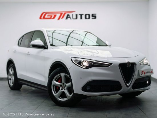 Alfa Romeo Stelvio 2.2 JTDM Super 2WD 180CV - Málaga