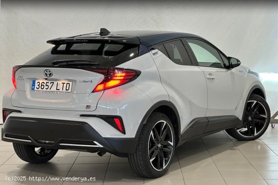 Toyota C-HR  2.0 180h GR Sport - 