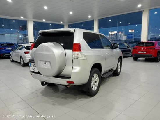 Toyota Land Cruiser   3.0 D4D VX - 