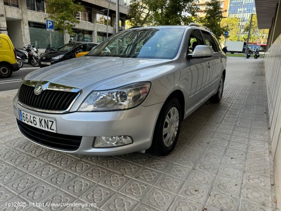  Skoda Octavia Combi 1.6 TDI CR Collection - Barcelona 