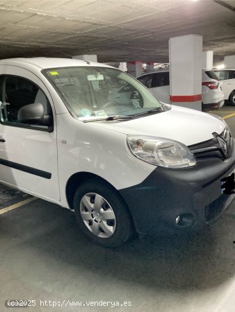 Renault Kangoo 1.5 dci blue de 2019 con 55.582 Km por 13.500 EUR. en Barcelona