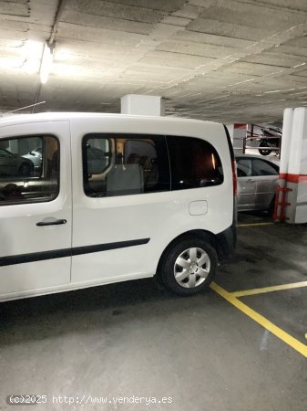 Renault Kangoo 1.5 dci blue de 2019 con 55.582 Km por 13.500 EUR. en Barcelona