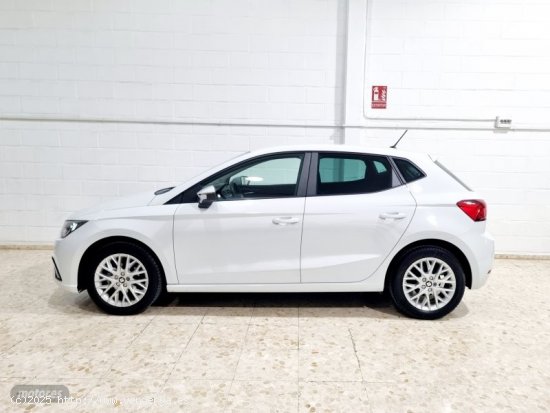 Seat Ibiza 1.0 MPI 59kW (80CV) Style Salta de 2020 con 60.000 Km por 12.500 EUR. en Sevilla