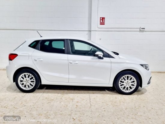 Seat Ibiza 1.0 MPI 59kW (80CV) Style Salta de 2020 con 60.000 Km por 12.500 EUR. en Sevilla