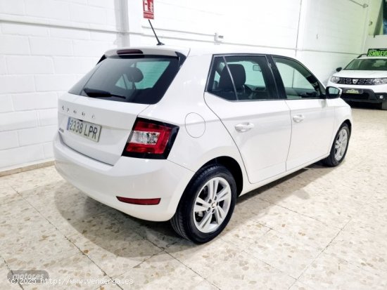 Skoda Fabia AMBITION de 2021 con 65.000 Km por 12.600 EUR. en Sevilla