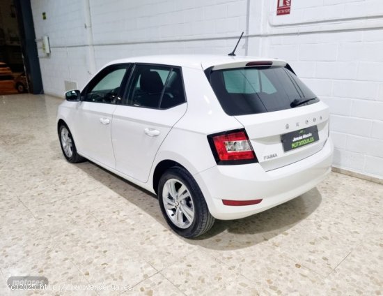 Skoda Fabia AMBITION de 2021 con 65.000 Km por 12.600 EUR. en Sevilla