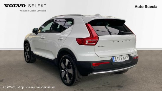 Volvo XC40 XC40 T3 Momentum Manual - Hernani