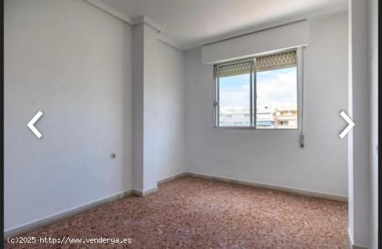  REF.- 80 - Ático en venta en Playa del Cura – Torrevieja - ALICANTE 