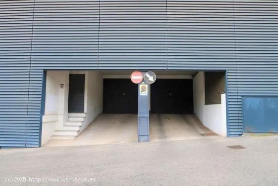 Plaza de Garaje en Avenida Berruguete - BARCELONA