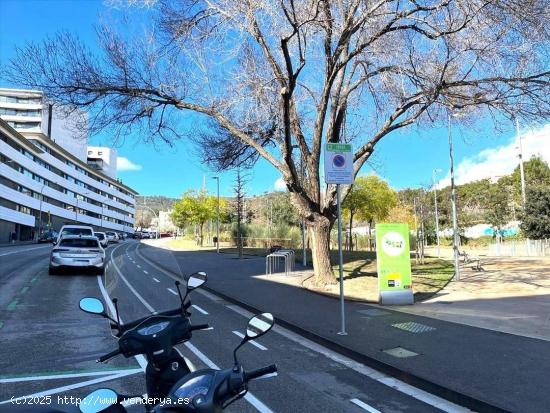  Plaza de Garaje en Avenida Can Marcet - BARCELONA 