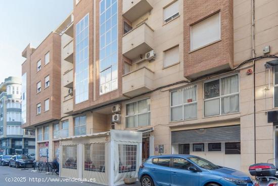  VIVIENDA DE BANCO EN SEVERO OCHOA - ALICANTE 