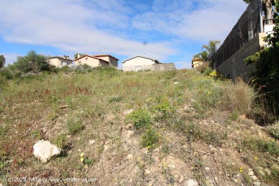 Terreno Urbano en Plena Naturaleza - TARRAGONA