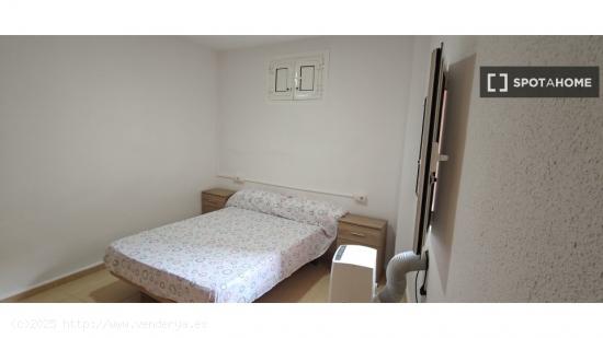 Habitación en piso compartido en Xàtiva - VALENCIA