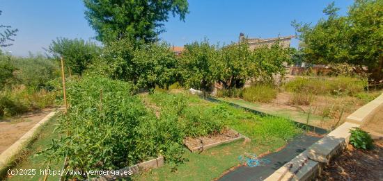 ¡PRECIOSO CHALET EN EL COTO LISTO PARA ENTRAR A VIVIR! - GUADALAJARA