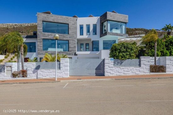 Exclusiva villa de lujo con vistas panorámicas en Jávea