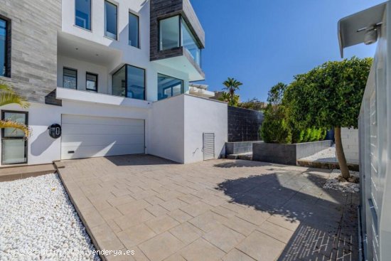 Exclusiva villa de lujo con vistas panorámicas en Jávea