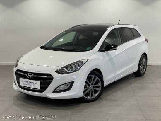  Hyundai i30 CW Diesel ( i30 CW 1.6CRDi BD Black Line 110 )  - Lliçà De Vall 