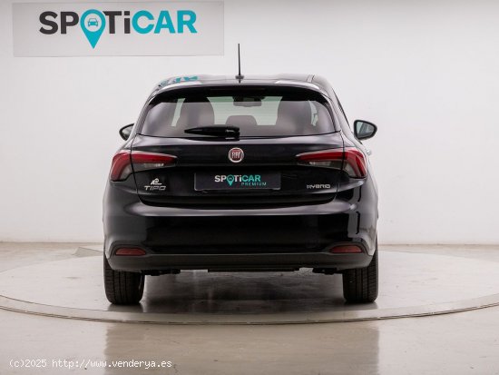 Fiat Tipo 1.5 HYBRID MHEV DCT 130 5P - Barcelona