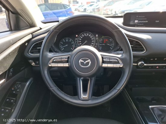 Mazda CX-30 - 