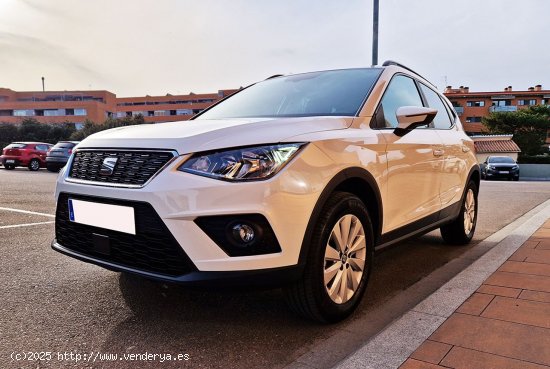 Seat Arona STYLE EDITION 95CV. MT5 EGDT MUY BUEN ESTADO Y MUCHO EQUIPAMIENTO - Mollet