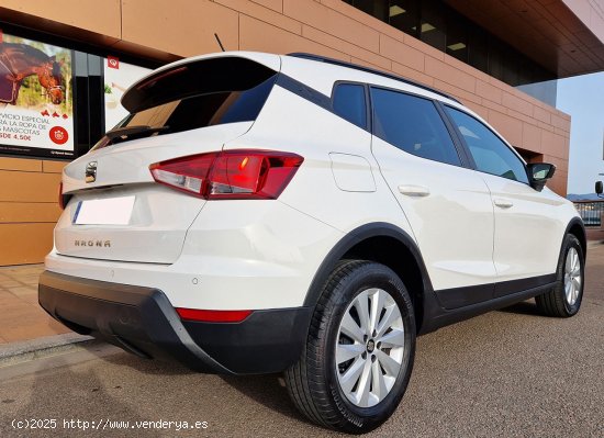 Seat Arona STYLE EDITION 95CV. MT5 EGDT MUY BUEN ESTADO Y MUCHO EQUIPAMIENTO - Mollet