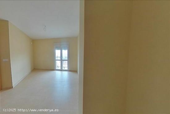 Venta de Casa Duplex en Galapagos, Guadalajara. - GUADALAJARA