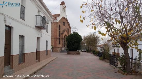  Venta de Casa en Calle PRIMERO DE MAYO - Malcocinado (Badajoz) - BADAJOZ 