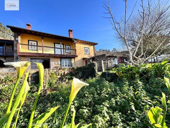  MARAVILLOSA CASA EN ARENAL DE PENAGOS CON 3.000 M2 DE TERRENO URBANO - CANTABRIA 