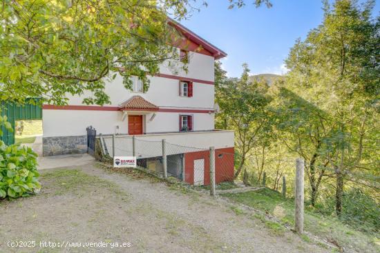 Hermosa casa con vistas espectaculares - NAVARRA