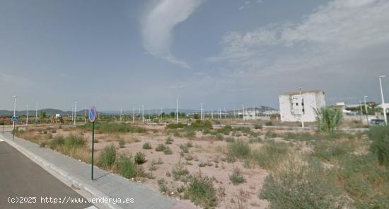 SOLAR EN POBLA DE VALLBONA. SIN COMISIÓN INMOBILIARIA. - VALENCIA