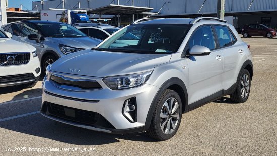  Kia Stonic 1.0 T-GDi 74kW (100CV) MHEV iMT Drive NO ES HIBRIDO -  