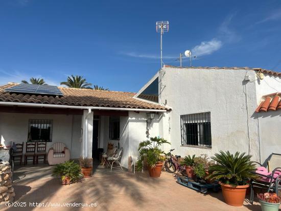 Estupenda casa de campo bien comunicada para entrar a vivir - ALICANTE