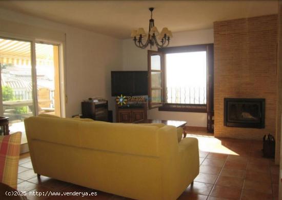 Chalet de venta en Oliva - VALENCIA