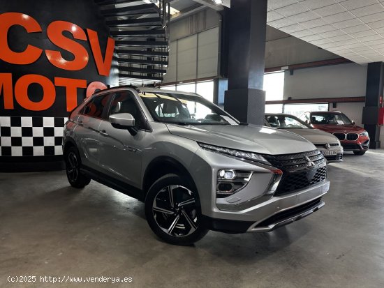 Mitsubishi Eclipse Cross 2.4 PHEV Kaiteki Auto 4WD - 