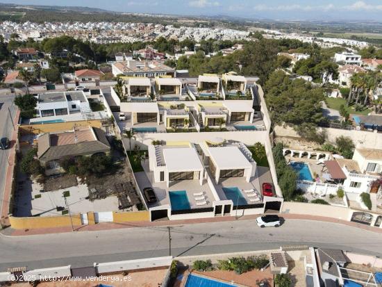 Villas de lujo con vista al mar en LOS BALCONES!!! - ALICANTE