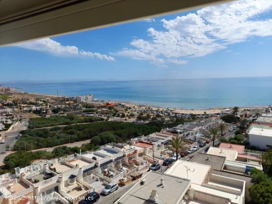 Impresionante Apartamento con vistas Panorámicas a la Playa - ALICANTE