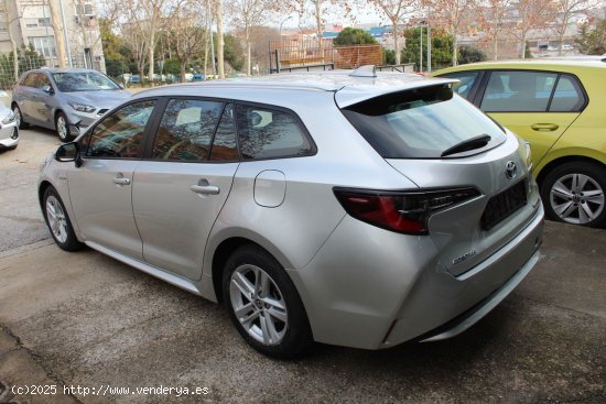 Toyota Corolla 1.8 125H ACTIVE TECH E-CVT TOU SPORT - 