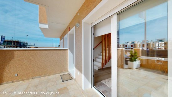 Casa en venta a estrenar en Pilar de la Horadada (Alicante)