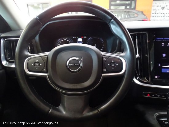 Volvo V60 2.0 T6 AWD Inscription Auto - 