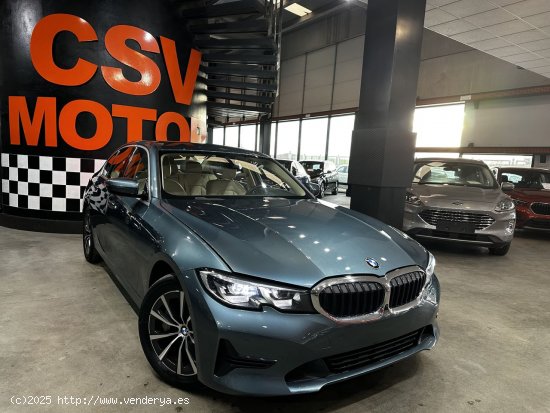 BMW Serie 3 330e - 